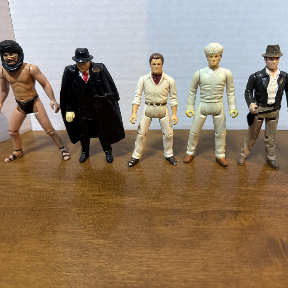 VINTAGE 1982 Indiana Jones RAIDERS OF THE LOST ARK Figure Lot Of 5 KENNER -*34