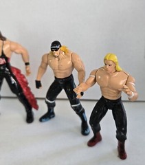 Vintage 1998 Toy Biz WCW Die Cast Metal/Plastic Wrestling Figures Lot Of 7 WWE