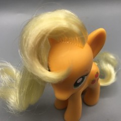 My Little Pony APPLEJACK 3in Brushable Rare Apple Jack With Bangs