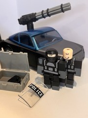 Roblox Jailbreak Swat Unit Toy Playset Lot Police Figures The Celestial Car