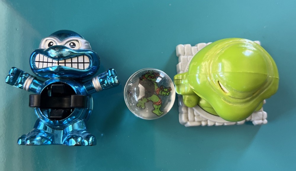 Teenage Mutant Ninja Turtles Shooter. Blue. Leo. TMNT Candy Top And Rad Roller.