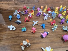 LOT OF 240 Pokemon Mini R/L.W 1″ Figures Nintendo RLW, PK Early 2000’s
