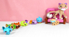 Animal Jam Pet Pals Lot_13 Mini Figures 1 inch _Snow Leopard Figure 2.5″_ Couch