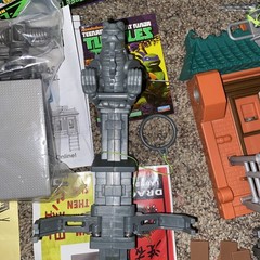 Teenage Mutant Ninja Turtles TMNT Fire Escape Free Fall Parts Still Straped Down