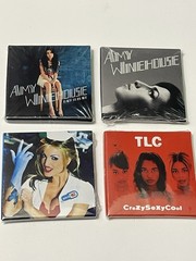 MGA Miniverse Real Music-Vinyl-7 Records-Britney Spears-Amy Winehouse-TLC-Blink