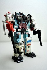 Transformers G1 Vintage Protectobots Defensor Combiner 100% Complete w/manual