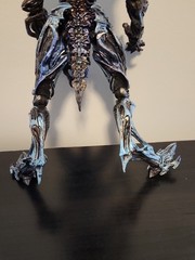 2020 NECA ULTIMATE RHINO ALIEN 11” Loose FIGURE Fox Aliens