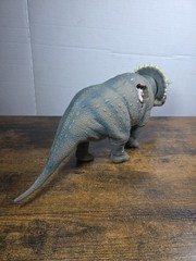 Vintage 1993 Jurassic Park Triceratops JP08 Kenner Dinosaur Toy Action Figure