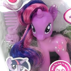 NEW Hasbro MY LITTLE PONY 2010 TWILIGHT SPARKLE G4 Saddle Bird Brushable MLP Fim