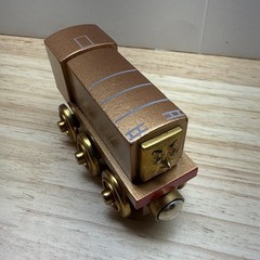 Thomas & Friends Wooden Railway Diesel Gold 60 Year Limited Edition Engine, 2003