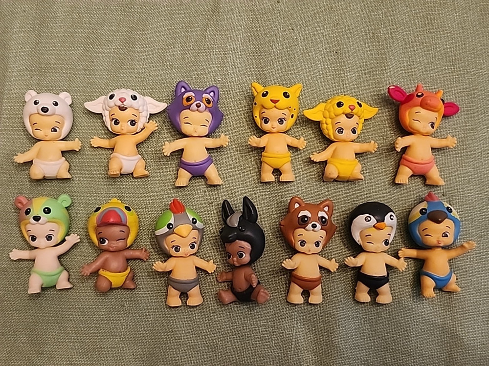 twozies lot Figures Moose Toys