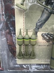 Twisting Toyz WW2 PIAT BRITISH ANTI TANK WEAPON 1/6 Accessory Pack #01004
