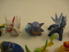 Lot 20 Assorted Pokemon Mini Vinyl Plastic Figures Tomy Nintendo Toys