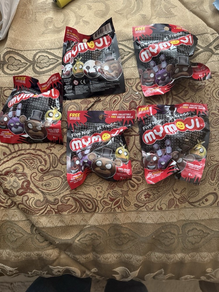 5 packs Five Nights at Freddys Funko mymoji Vinyl Figure Blind Bag NEW