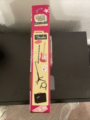 MGA Miniverse Real Music Record Shop With Exclusive Fender Guitar NEW