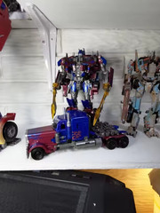 Two Forms Commander Robot Style Action Figure 18cm Alloy Car Model Holiday Gift