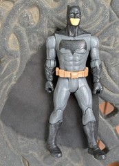 DC Comics Justice League Movie Batman 6” Action Figure Mattel 2017