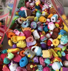 (70pcs) Shopkins Random Surprise Lot of 70 Figures- No Duplicates – Mix Seasons!