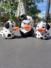 101 DALMATIANS Jeep NOVELTY DASH DUCKs Set Of 3 CRUELLA and Two Puppies
