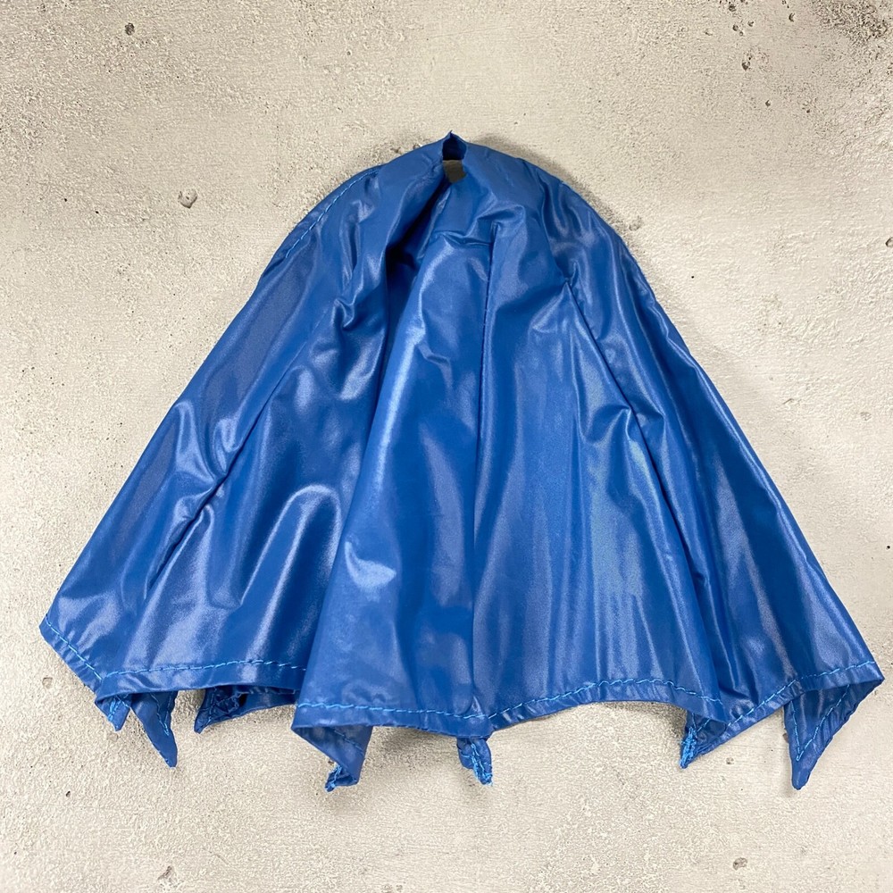 SU-MF-C-KF: Custom Blue Wired Cape for McFarlane Knightfall Batman