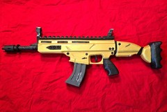 Life-size Fortnite Legendary GOLD SCAR EVA Cosplay Prop Replica Assault Rifle