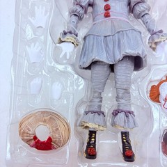 IT Welcome To Derry Ultimate Pennywise The Clown Movie 7″ Action Figure