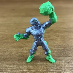 Marvel 500 Micro Figure Lot of 8 Mysterio Cosmic Cube Red Skull Scarlet Spider