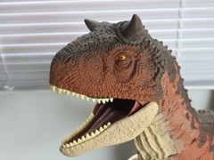 Jurassic World Super Colossal Carnotaurus Toro 39” Dinosaur Figure HBY86 Mattel