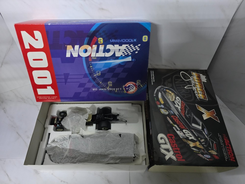 John Force Castrol GTX 10x 2001 Mustang Funny Car 1:24 NHRA Action Racing /