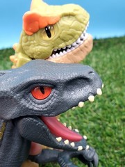 (4) Jurassic Park Dinosaurs Lot Of 4 (Used Working Toys)