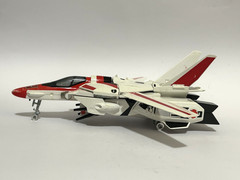 “Transformers” Jetfire (Skyfire), G1 complete (Robotech Macross Veritech)