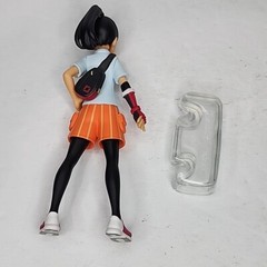 Pokemon Scale World 3.5″ 1:20 Scale Nemona Trainer Mini Figure Nintendo Bandai