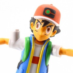 Pokémon 4.5″ Battle Feature Ash Ketchum Action Figure Jazwares 2021