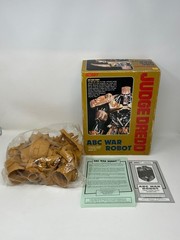 Judge Dread ABC War Robot 1/9 Soft Bikit PVC Model Kit Tsukuda Hobby