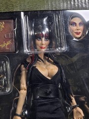NECA Elvira Commando Mistress of the Dark New Sealed **damaged box**