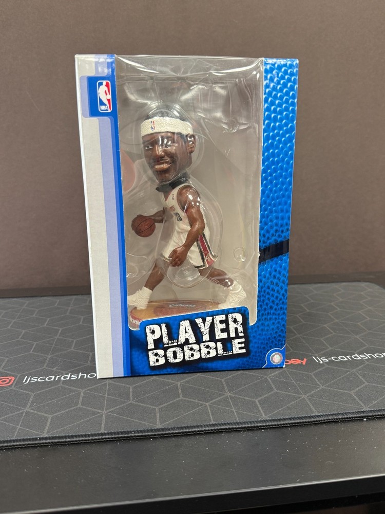 2009 Forever Collectibles LeBron James Player Bobble White Jersey NIB B2