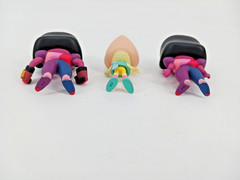 2016 Funko Mystery Minis Lot Pearl Garnet With and w/o Gloves Steven Universe