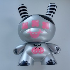 Kidrobot Buff Monster 8 Inch Dunny 2009 Vaulted Limited Edition Silver Vinyl