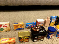 HUGE LOT OF 60+ ZURU MINI BRANDS FOOD, SNACKS, DRINKS & COLLECTOR’S CASE (AS IS)