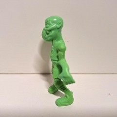 Jump Shot Rot SLUG Zombies Green Basketball Playing Zombie Jakks 2012 Series 2