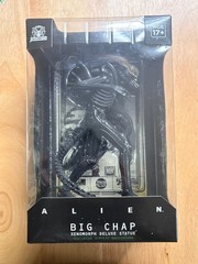 NEW! (ONLY 2 LEFT) Alien ‘Big Chap’ Xenomorph Deluxe Statue w/Acrylic Background