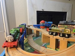 Thomas the train Ultimate bundle– Train table, tracks, and more included