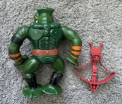 Leech MOTU Masters of the Universe He-Man Complete Action Figure W Bow Vintage 1