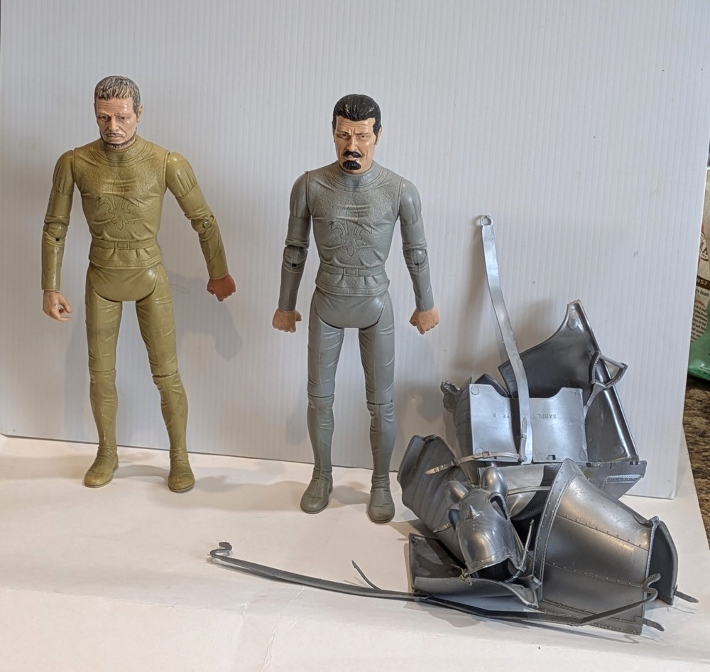 1968 Marx Sir Gordon Gold-Sir Stuart Silver Knight Action Figures & Horse Armor