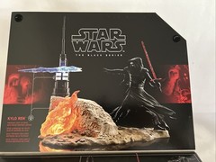 Star Wars “KYLO REN” The Black Series Light-Up Centerpiece NOB
