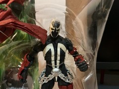 Mcfarlane Toys Spawn’s Universe Deluxe Spawn on Throne Figure 100% Complete