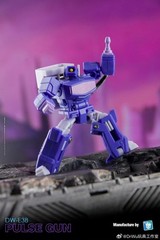 DR.WU DW-E37&E38 LEAP PULSE GUN E39 WHEEL HUB MINI Action Figure 5cm 2people/set