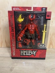 McFarlane Collector Edition Hellboy Platinum Edition Figure Sword Gun 2025