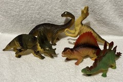 MTC Educational Dinosaur Set Lot of 5 Plastic Dinosaurs. Velociraptor Triceratop