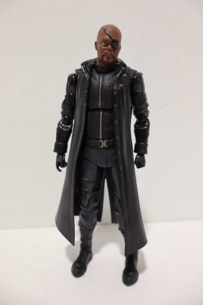 Bandai SHF S.H.Figuarts Avengers NICK FURY Samuel L Jackson Figure